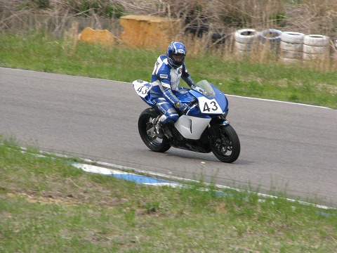 �s�b�g�C�����b�v�B�@�J�����ڐ��ŁB�i�΁j