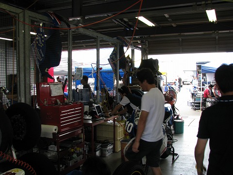 �s�b�g�ɖ߂���