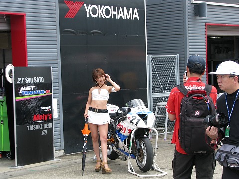 �J���[�����O���X�Y�L���ۂ��ł����A�J���T�L�ł��I