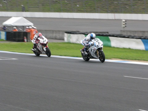 ����ɁA����I