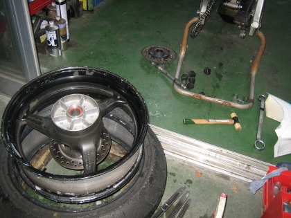 �����̃^�C������