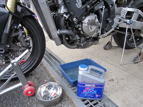 ���W�G�[�^�Ƀ��R�[�Y�̃q�[�g�u���b�N�𒍓��I