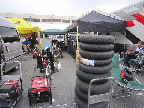 ���K���s�I���B�@�^�C�����O���ă_�����b�v�̃^�C���T�[�r�X�Ō����B