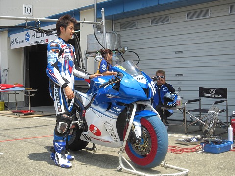 �\�I���O�B�@�j���[�J���[�����O������I�ځB