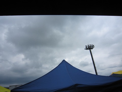 �������_�s��